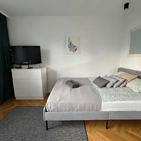 Superapart Zelazna 83-85 - Komfortowy *